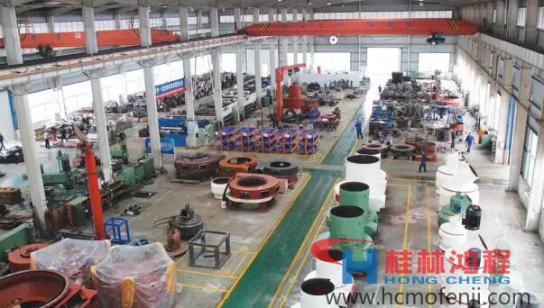 桂林鴻程“生產奇才”的老師們 桂林鴻程“生產奇才”的老師們