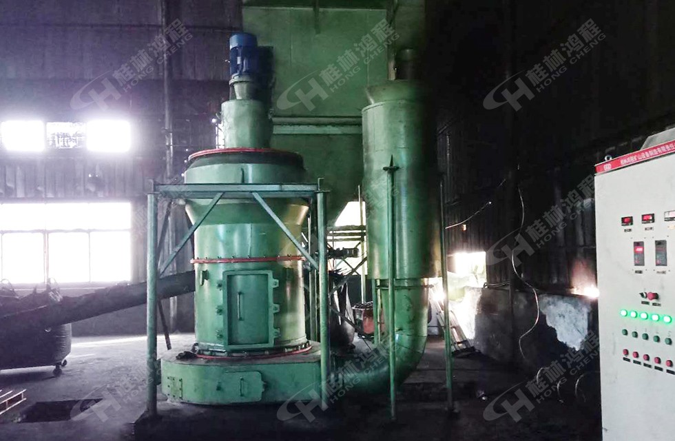 徐州某廠凈水煤質活性炭粉200目D90雷蒙磨機 200目d90徐州某廠凈水煤質活性炭粉200目D904R3220雷蒙磨粉機